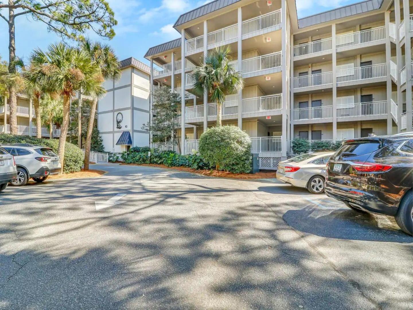 Ocean Dunes Villas #111, Beach Condo In Coligny Beach, 43 S Forest Beach Dr, Hilton Head Sc, Oceanfront Condo, Heated Pool, By Vacation Rental Hhi Hilton Head Island Ngoại thất bức ảnh