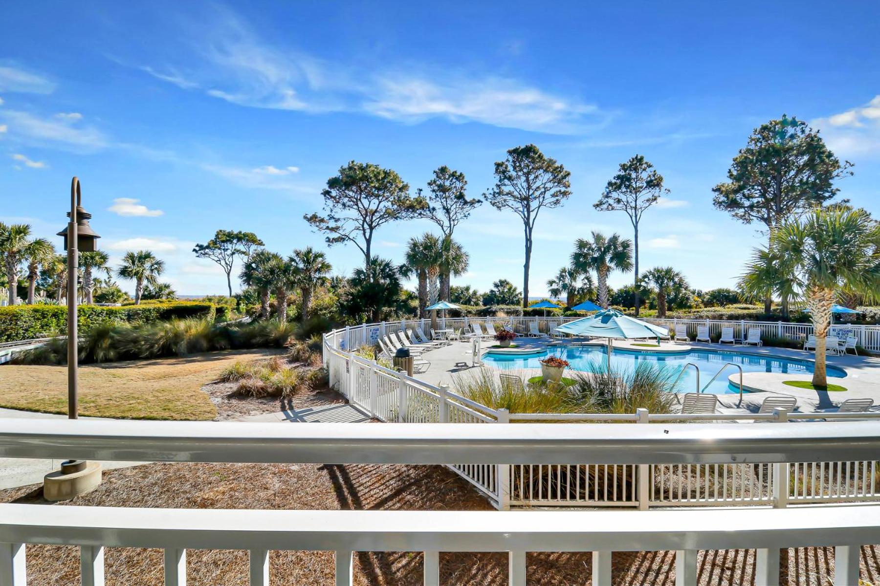 Ocean Dunes Villas #111, Beach Condo In Coligny Beach, 43 S Forest Beach Dr, Hilton Head Sc, Oceanfront Condo, Heated Pool, By Vacation Rental Hhi Hilton Head Island Ngoại thất bức ảnh